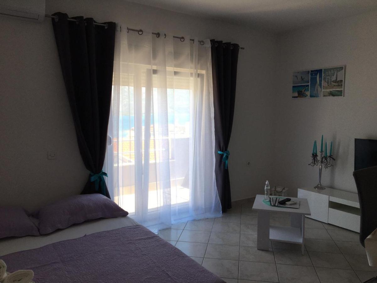 Gavran Apartment Виньерац Экстерьер фото