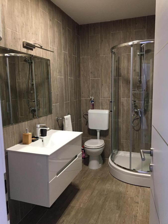 Gavran Apartment Виньерац Экстерьер фото