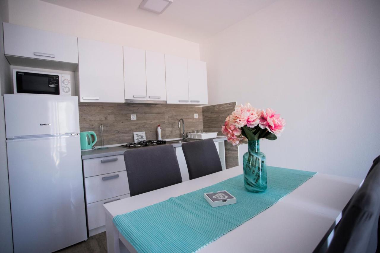 Gavran Apartment Виньерац Экстерьер фото